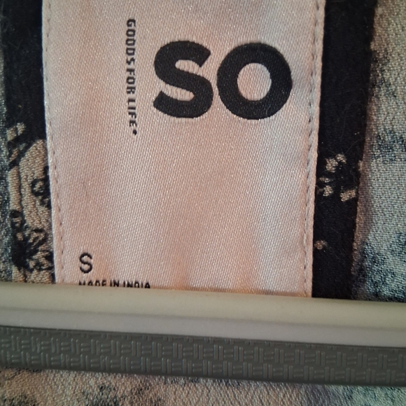 SO Floral Faux Wrap Mini Dress | Long Sleeve Black & Cream Patchwork Print - Picture 7 of 8